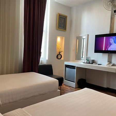 De Hotel Phnom Penh Eksteriør billede