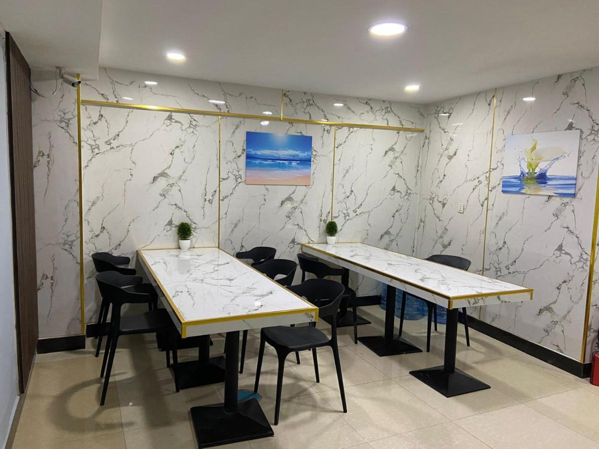 De Hotel Phnom Penh Eksteriør billede