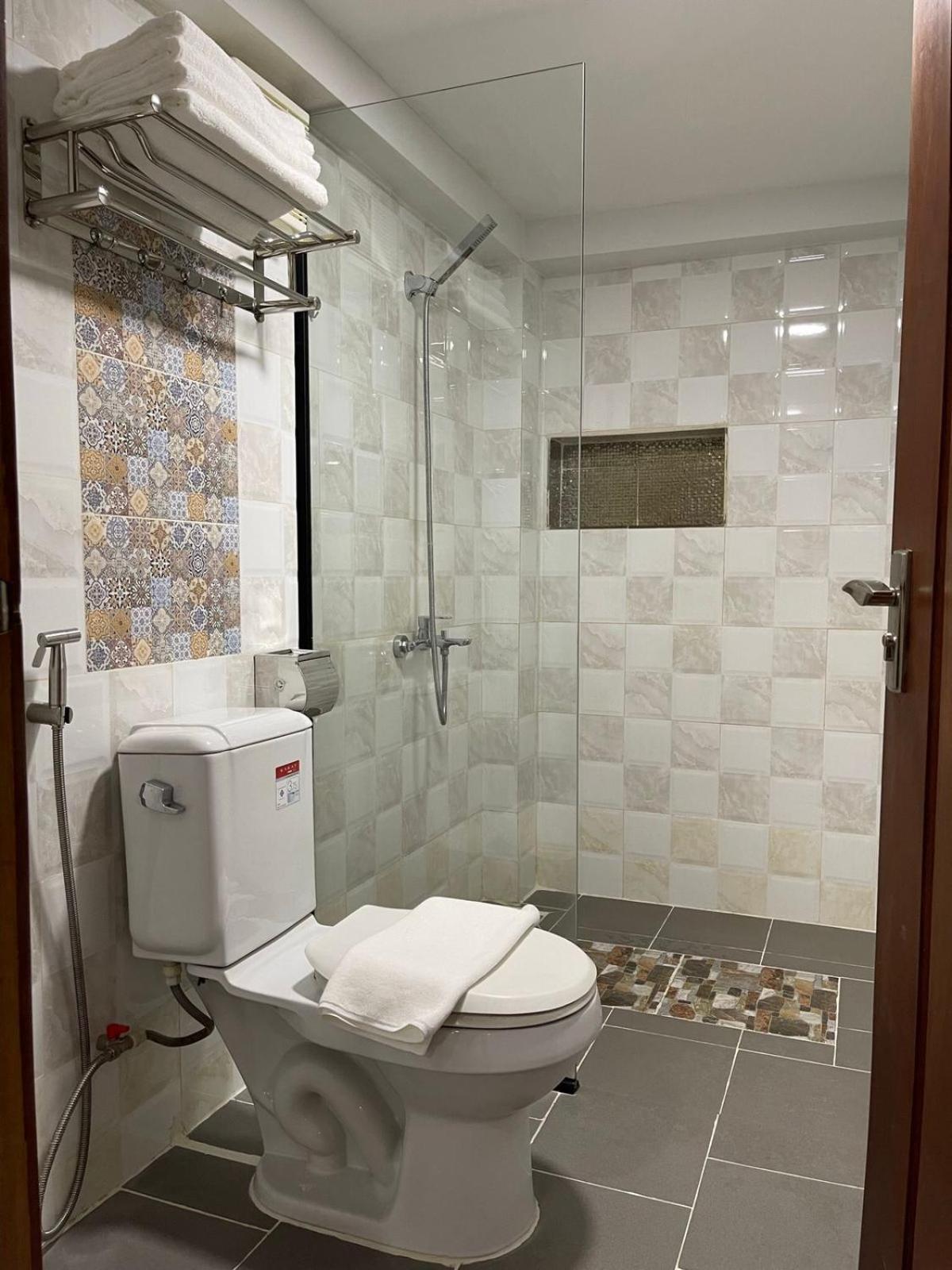 De Hotel Phnom Penh Værelse billede